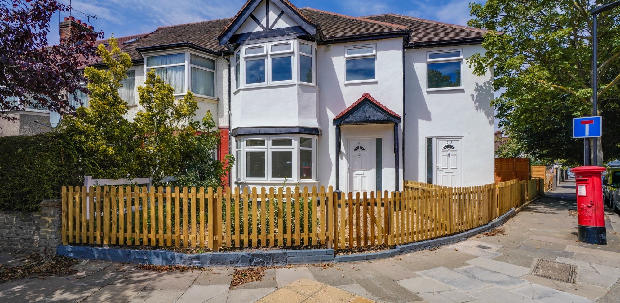 Property For Sale in Huxley Gardens, Ealing, London, NW10