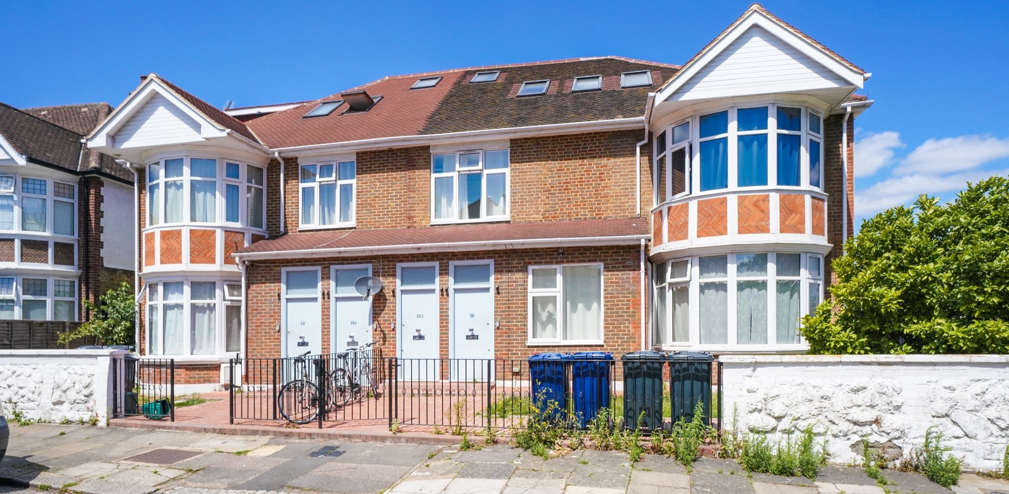 Property For Sale in Kingsbridge Avenue, Ealing Common , London, W3