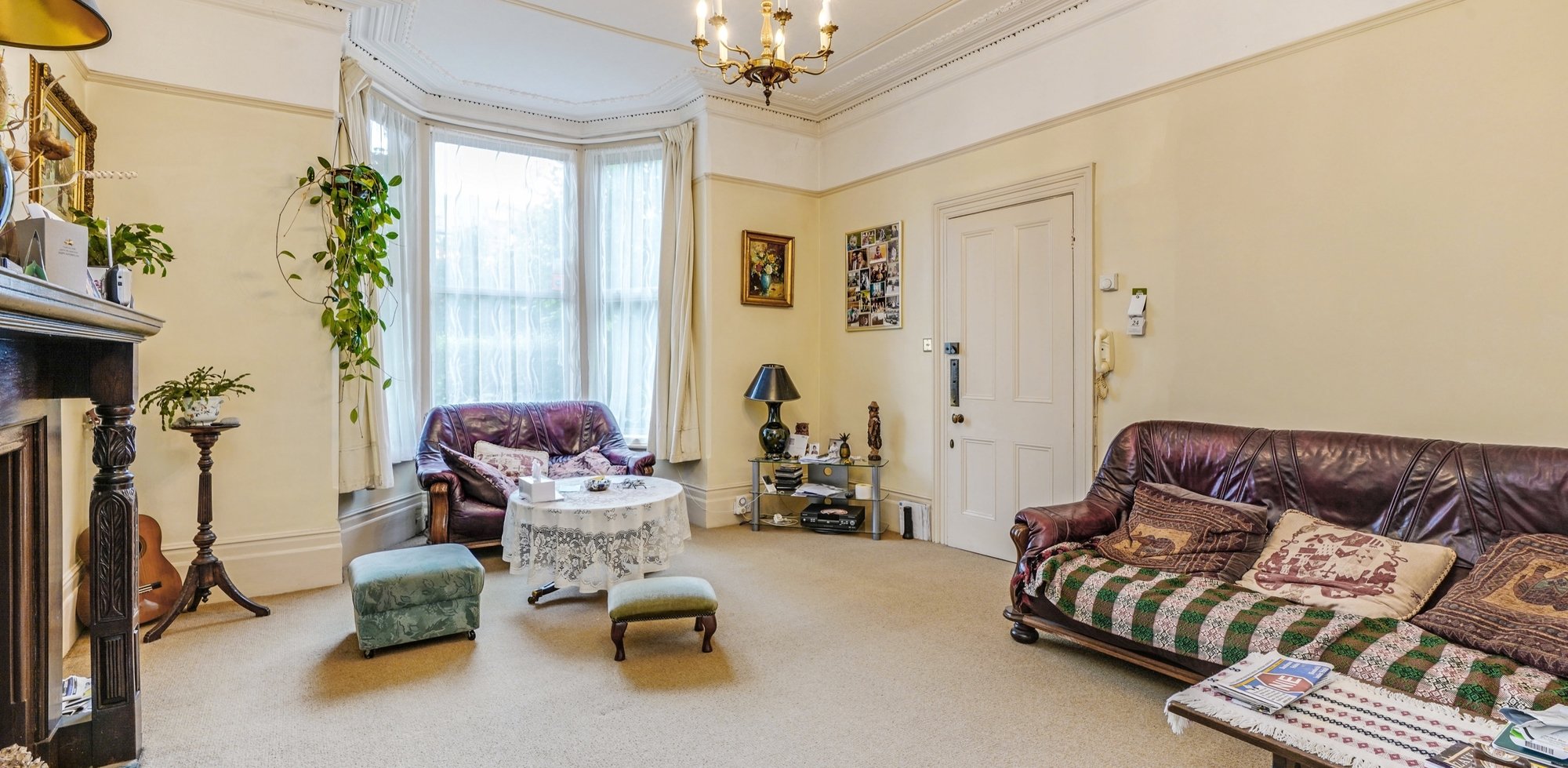 House For Sale in Rosemont Road, London, W3
