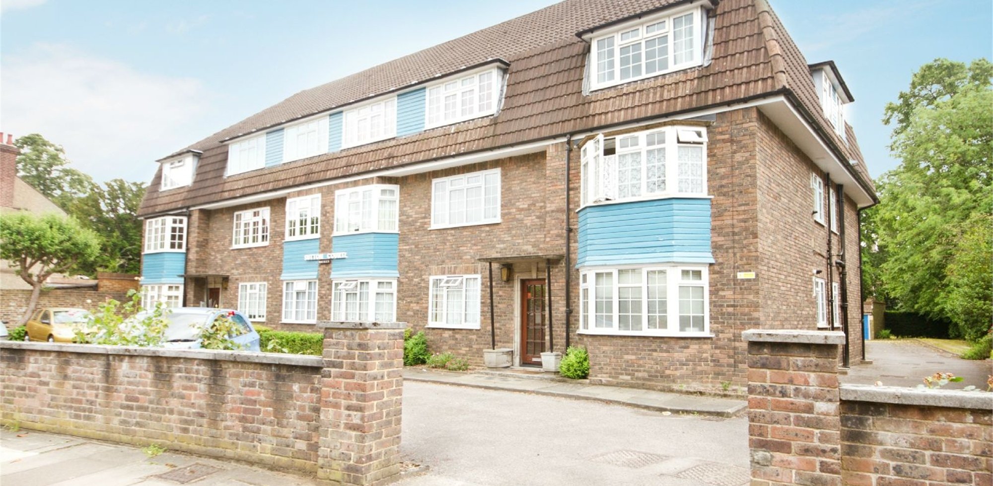 Flat For Sale in Sutton Court, Ealing , Grange Road, W5